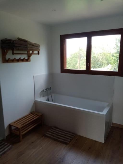 Chalet El Cant Dels Ocells Fillols Exterior foto